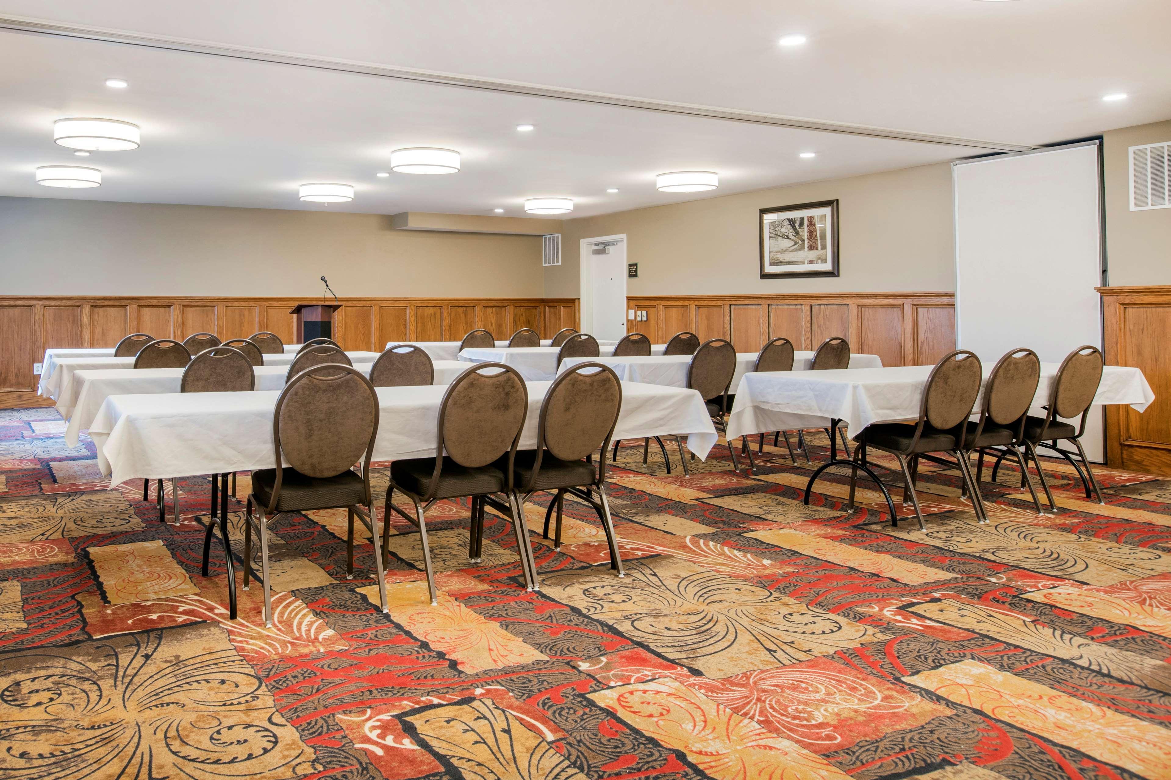 Country Inn & Suites By Radisson, Grandville-Grand Rapids West, Mi Экстерьер фото