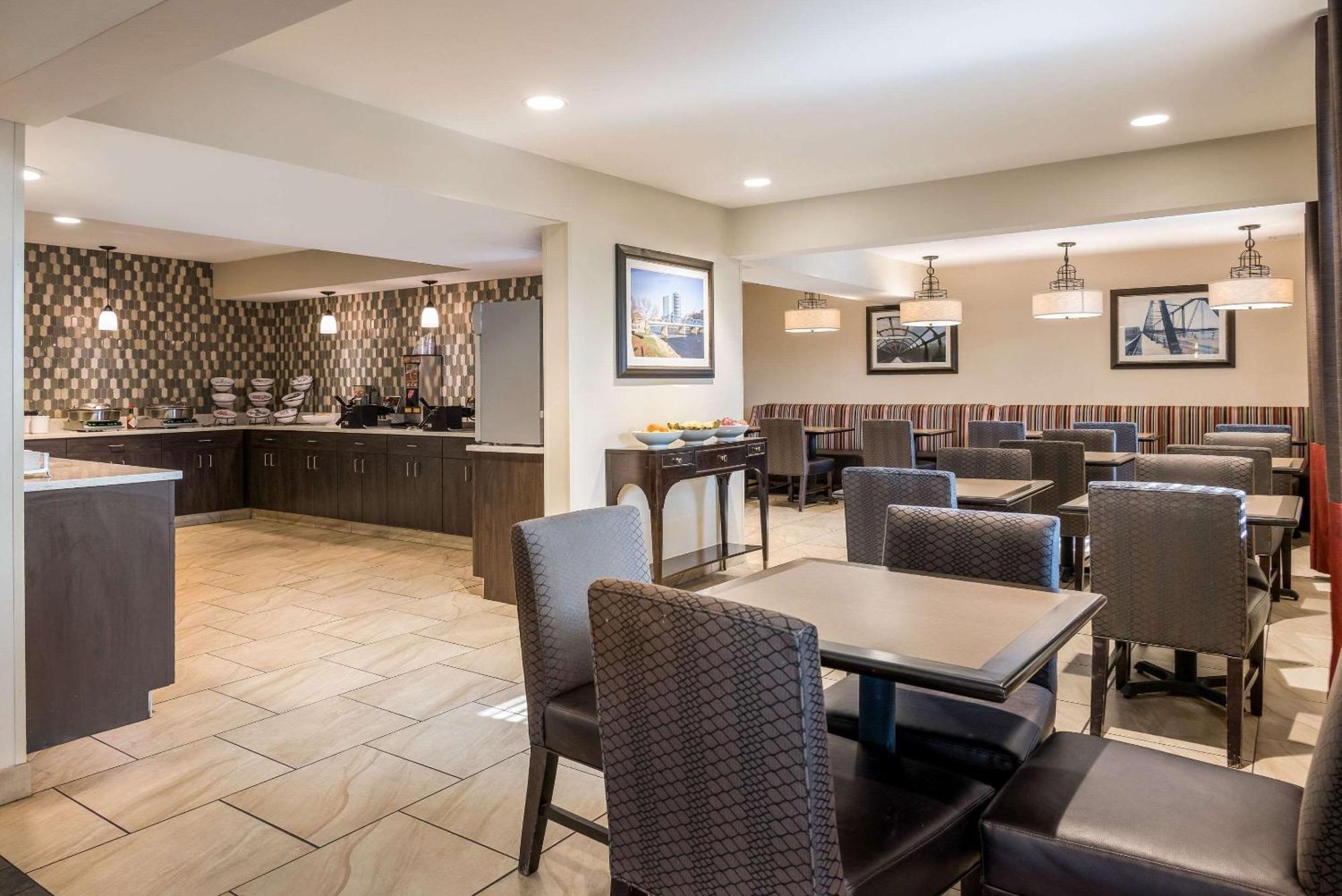 Country Inn & Suites By Radisson, Grandville-Grand Rapids West, Mi Экстерьер фото