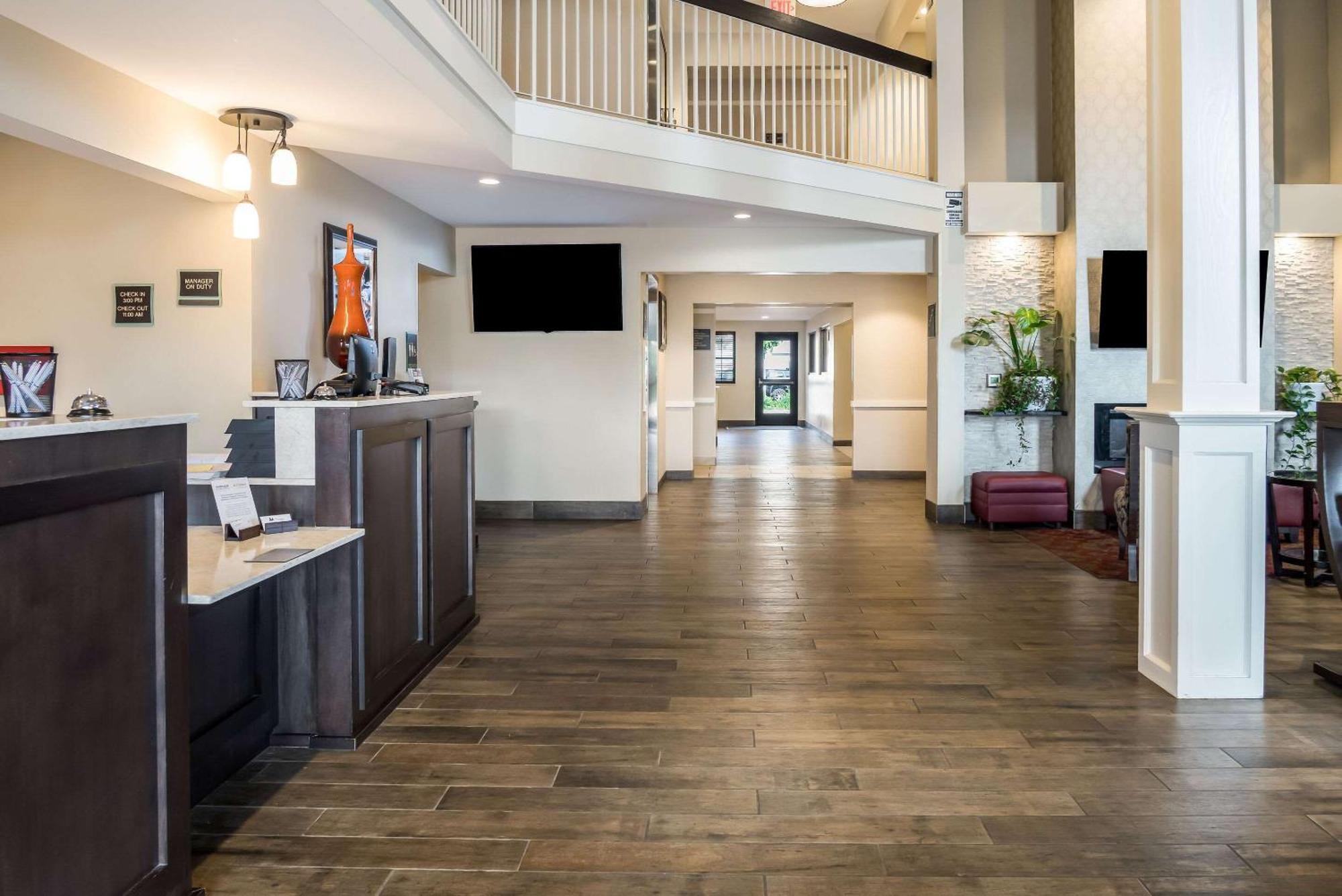 Country Inn & Suites By Radisson, Grandville-Grand Rapids West, Mi Экстерьер фото